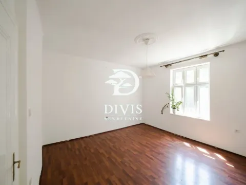 Prodaja, četvorosoban stan, 79m², Topličin venac, Beograd - image 3
