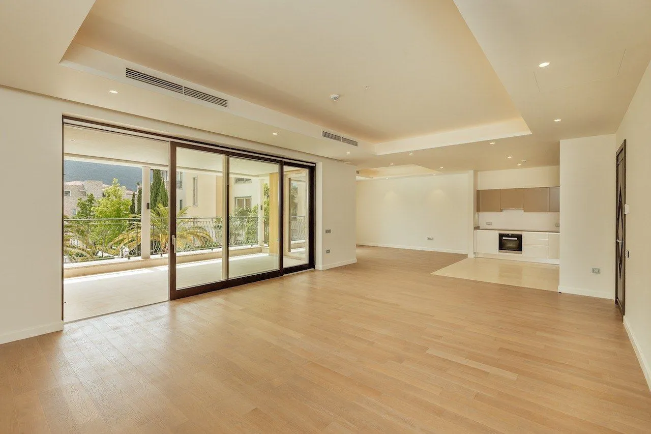 Prodaja, dvosoban stan, 171m², Kumbor, Herceg Novi