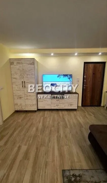 Prodaja, dvosoban stan, 47m², Petrovaradin, Novi Sad