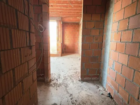 Sale, one bedroom apartment, 29m², Surčin, Beograd - image 3