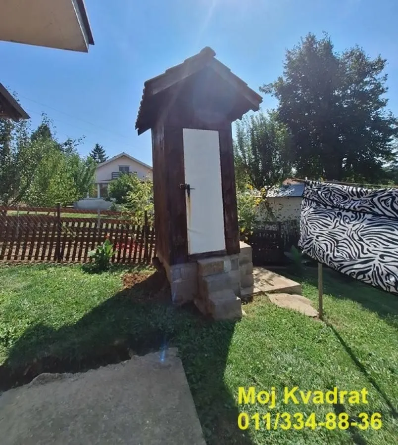 Sale, house, 229m², Sremčica, Beograd