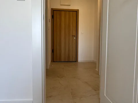 Rent, one bedroom apartment, 46m², Tološka šuma, Podgorica - image 2