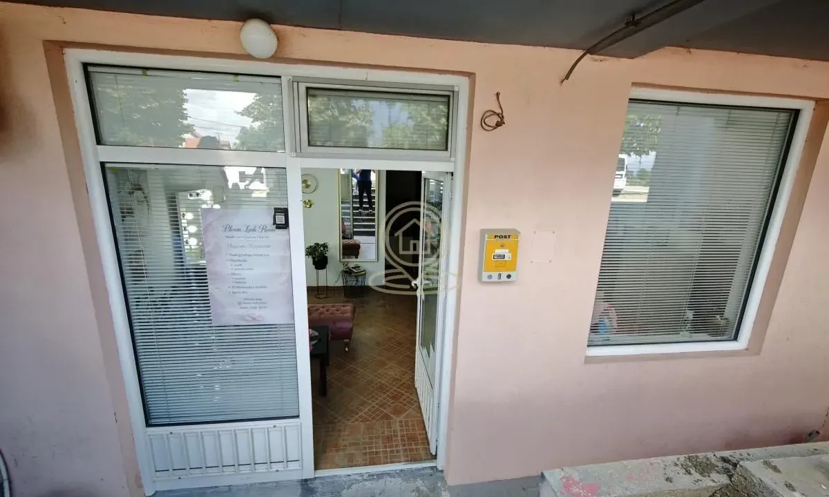 Prodaja, poslovni prostor, 27m², Palilula, Niš