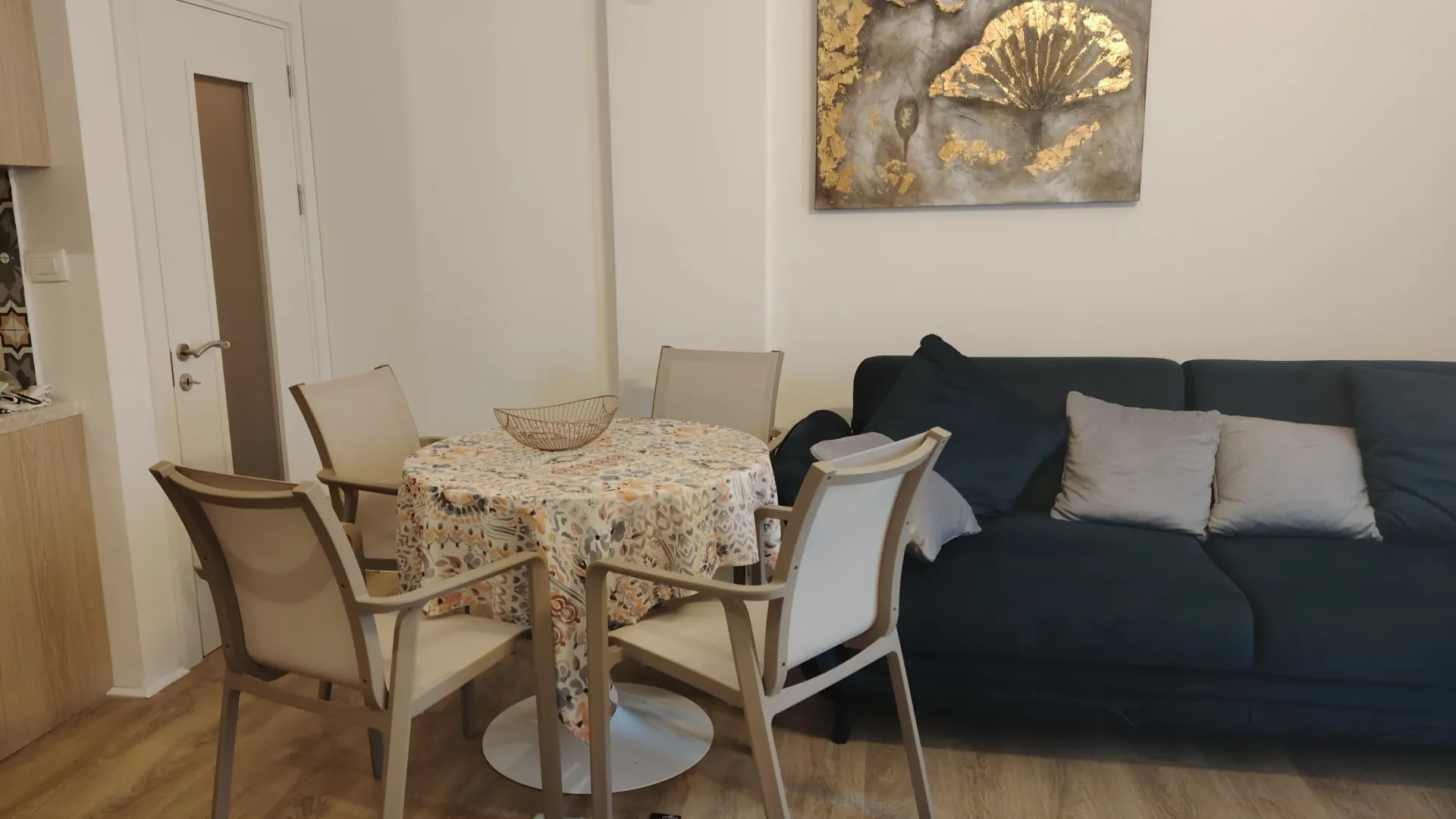 Prodaja, dvosoban stan, 58m², Gruda, Cetinje