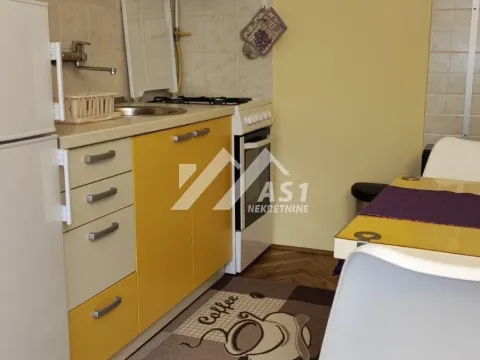 Izdavanje, jednosoban stan, 40m², Salajka, Novi Sad Sve Podlokacije - image 4