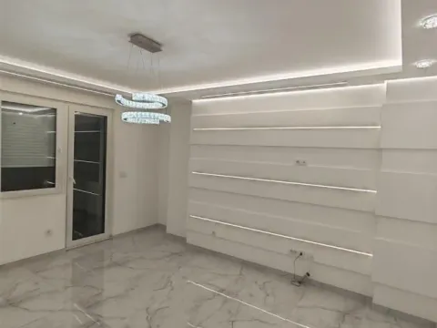 Prodaja, dvosoban stan, 64m², Vračar Sve Podlokacije, Beograd - image 5