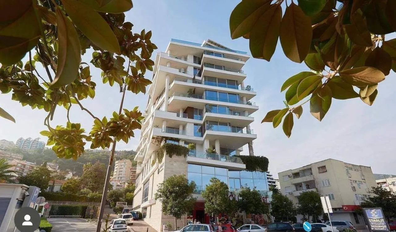 Sale, two bedroom apartment, 100m², Centar, Budva