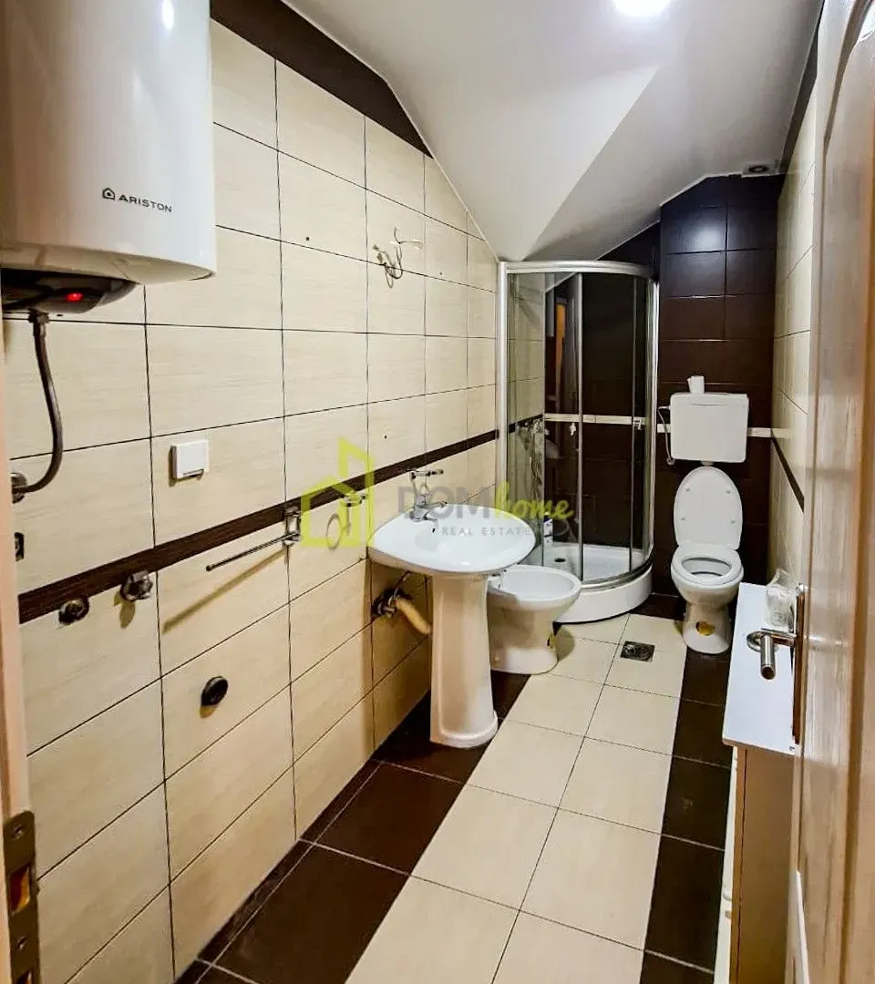 Izdavanje, trosoban stan, 100m², Zagorič, Podgorica