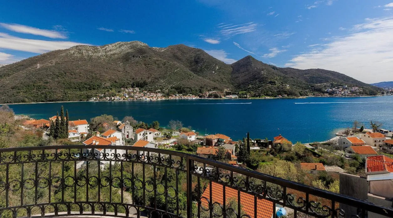 Prodaja, jednosoban stan, 39m², Kamenari, Herceg Novi