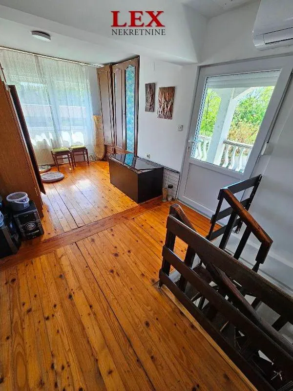 Prodaja, kuća, 103m², Barajevo (mesto), Barajevo