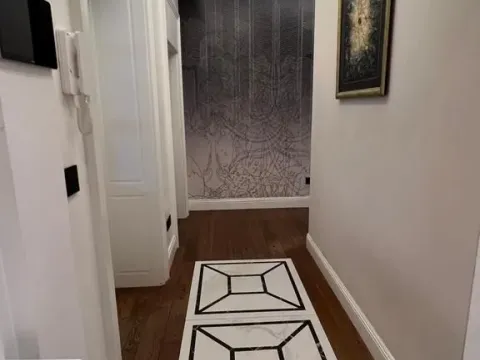 Prodaja, četvorosoban stan, 135m², Zemun Centar, Zemun Sve Podlokacije - image 4