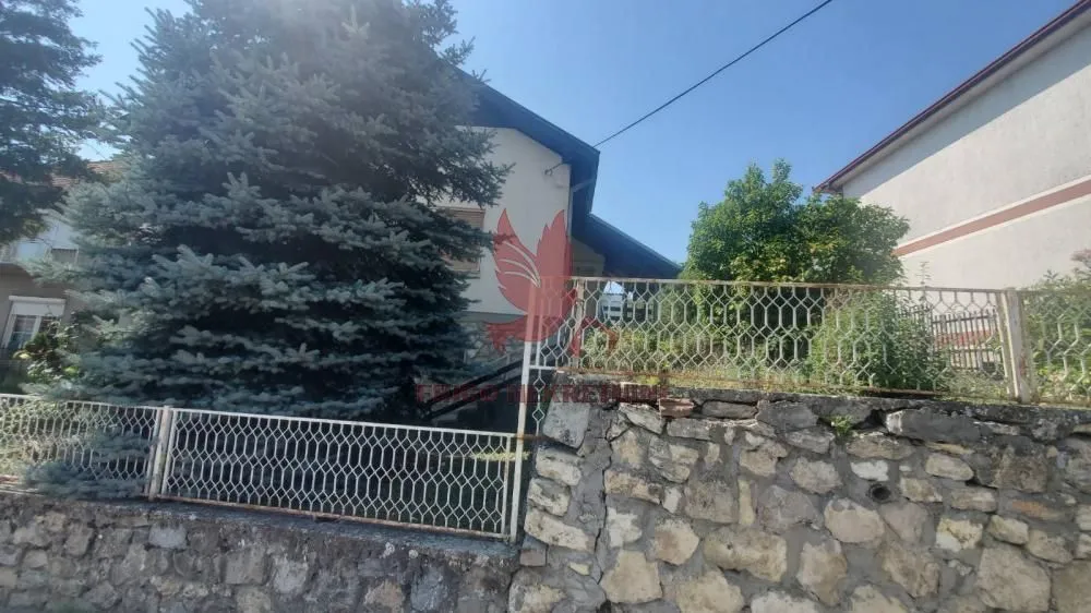 Prodaja, kuća, 102m², Sopot, Beograd