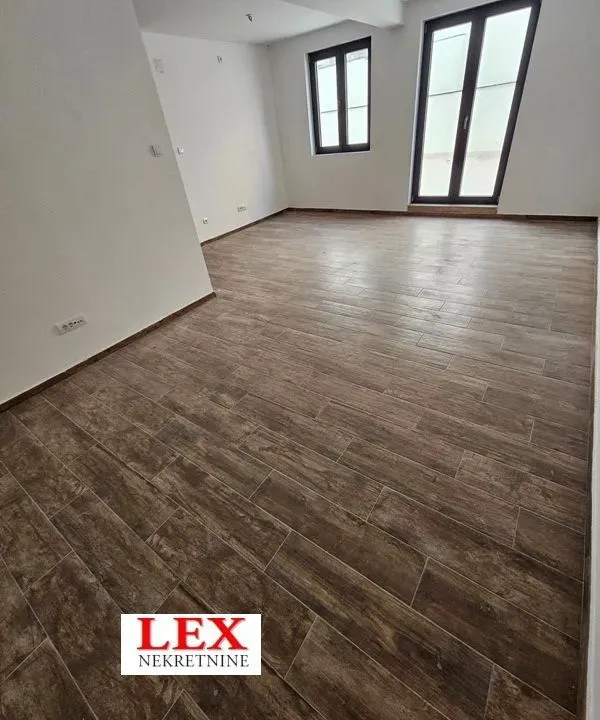 Prodaja, trosoban stan, 64m², Uciteljsko Naselje, Zvezdara Sve Podlokacije