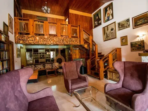 Sale, house, 330m², Masline, Podgorica - image 13