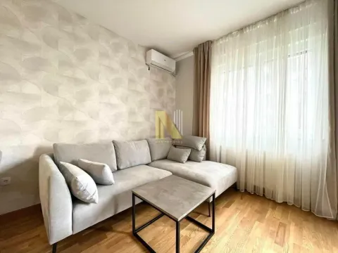 Izdavanje, jednosoban stan, 40m², Adamovićevo Naselje, Novi Sad Sve Podlokacije - image 4