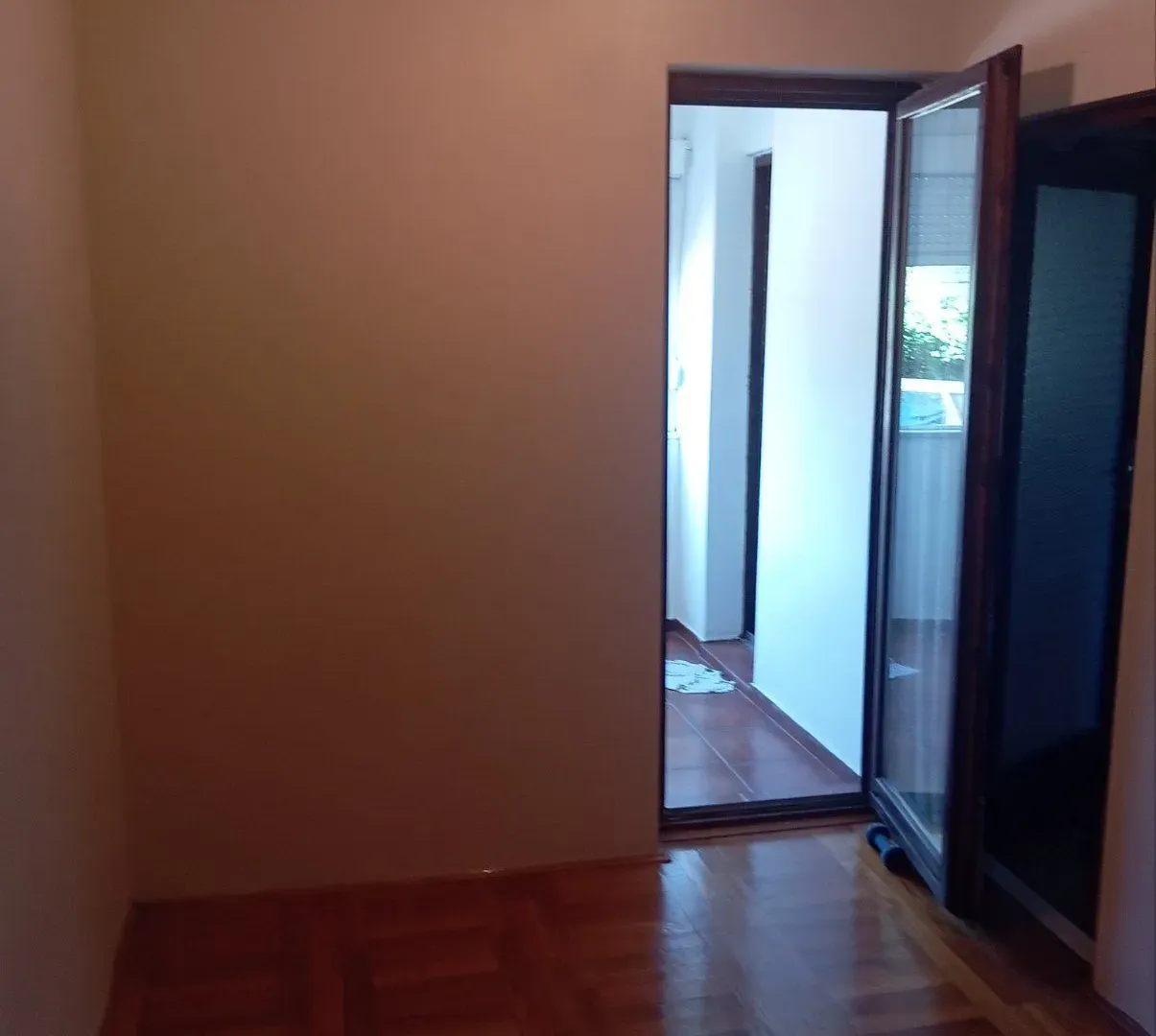 Prodaja, trosoban stan, 84m², Drpe Mandića, Podgorica