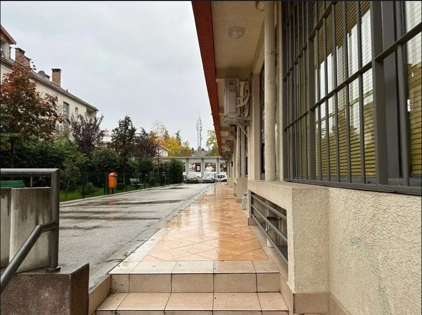 Rent, office space, 57m², Centar, Nikšić