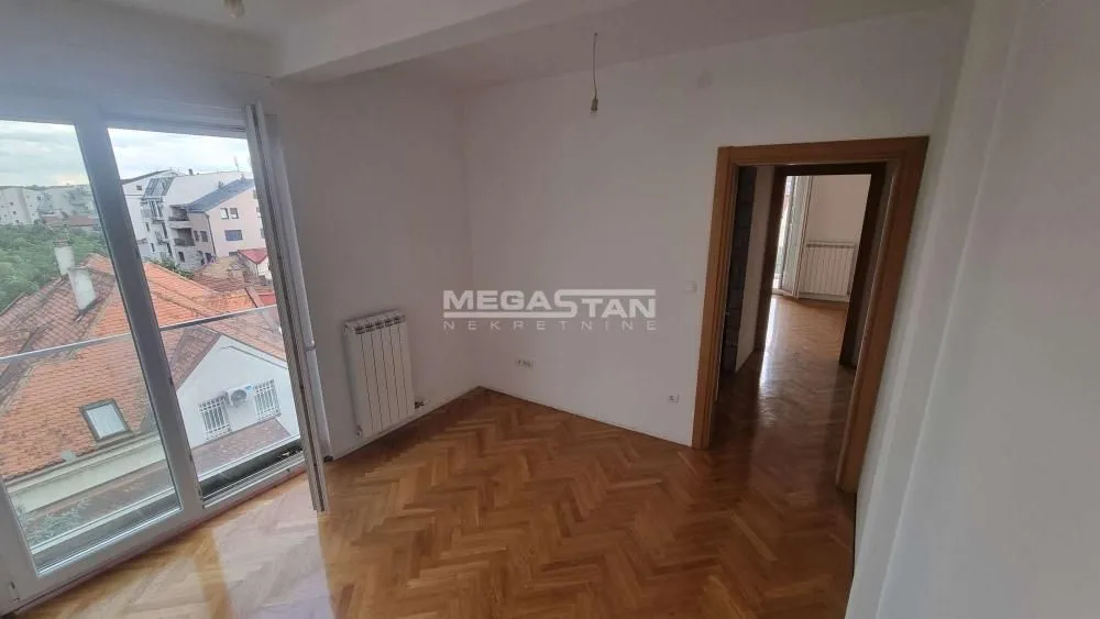 Prodaja, trosoban stan, 75m², Lekino Brdo, Voždovac Sve Podlokacije