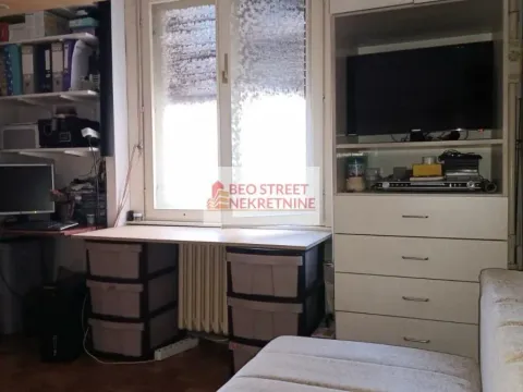 Prodaja, trosoban stan, 76m², Novi Beograd Blok 30, Novi Beograd Sve Podlokacije - image 4