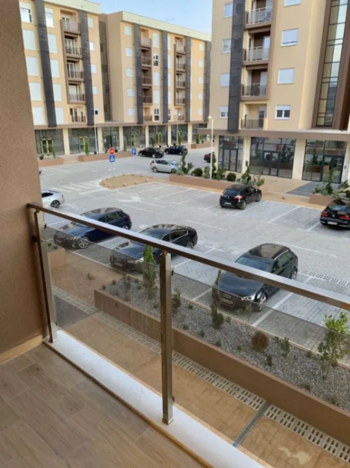 Izdavanje, jednosoban stan, 48m², New City, Podgorica
