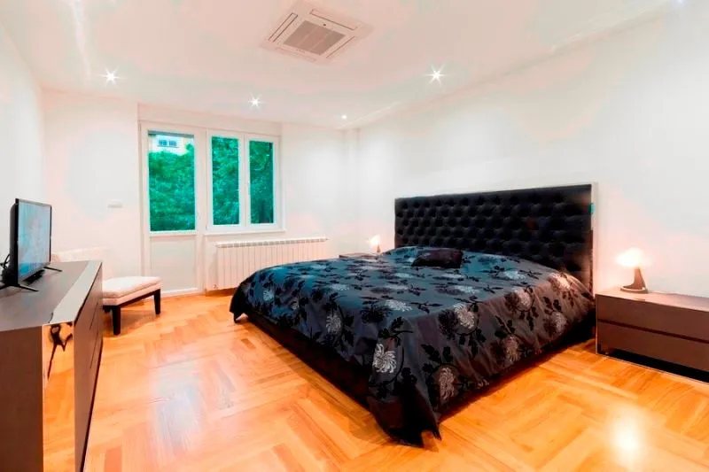 Sale, two bedroom apartment, 70m², Stari Grad, Beograd