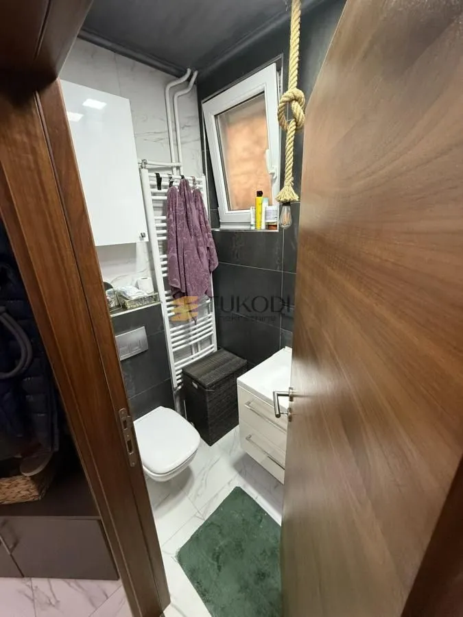 Prodaja, jednosoban stan, 42m², Kej, Novi Sad Sve Podlokacije