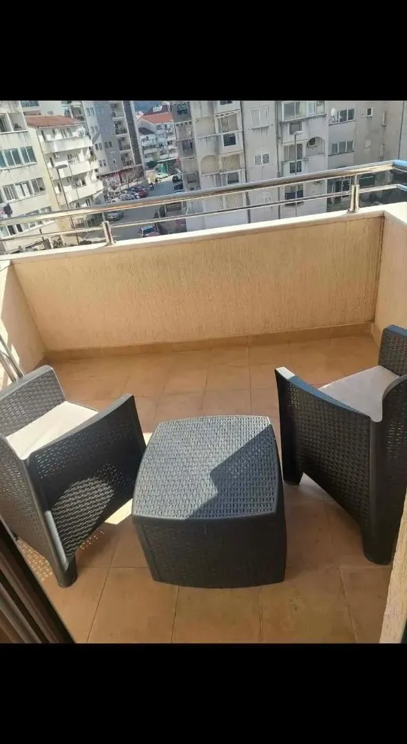 Rent, one bedroom apartment, 53m², Rozino, Budva