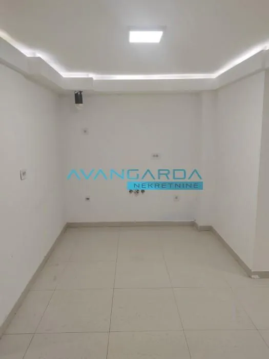 Prodaja, stan, 66m², Čubura, Beograd