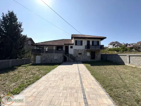Prodaja, kuća, 270m², Zvezdara Sve Podlokacije, Beograd - image 19