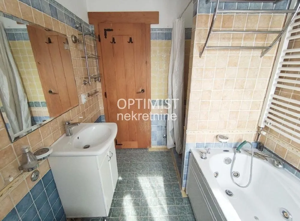 Prodaja, trosoban stan, 69m², Stari Grad, Beograd