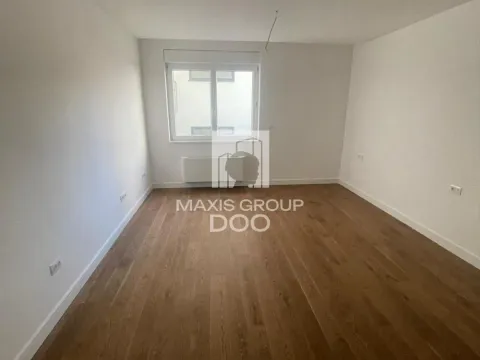 Prodaja, četvorosoban stan, 131m², Vračar Centar, Vračar Sve Podlokacije - image 6