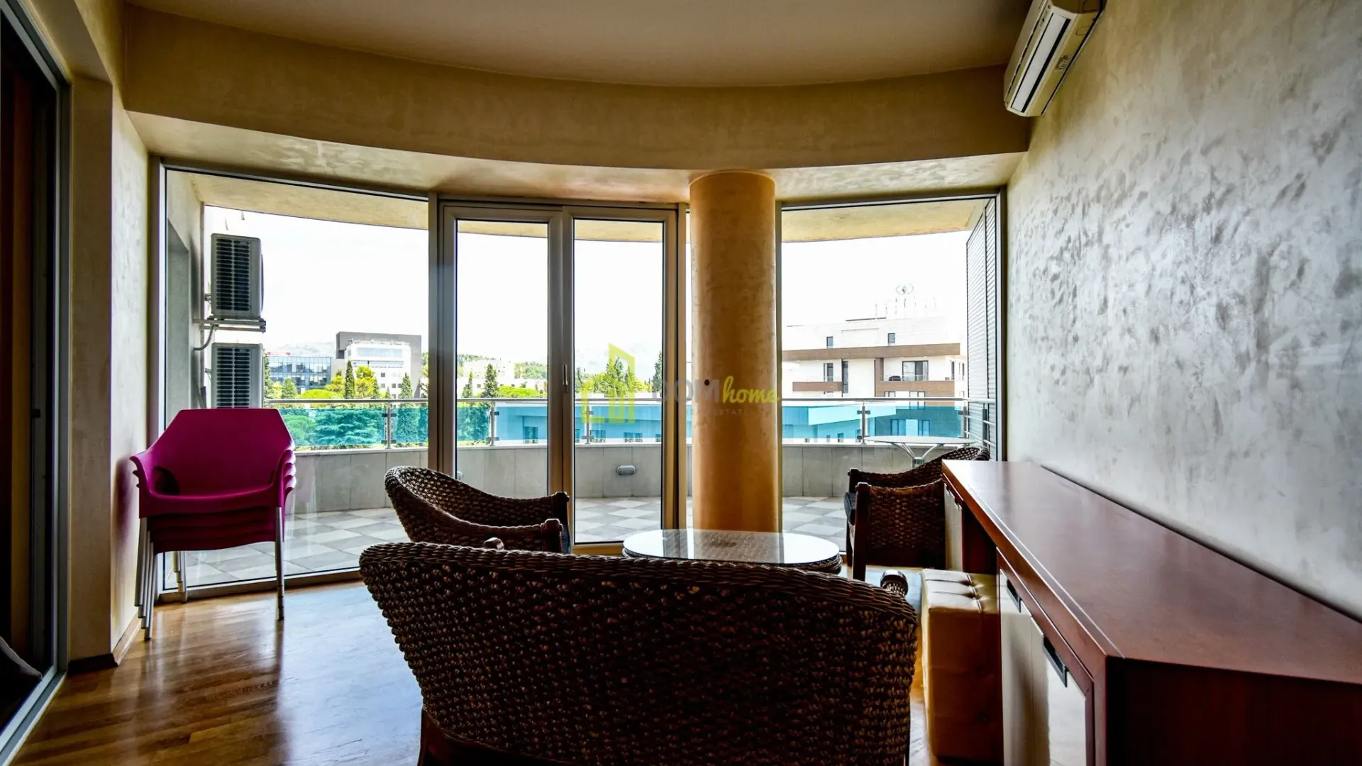 Rent, two bedroom apartment, 100m², Centar, Podgorica