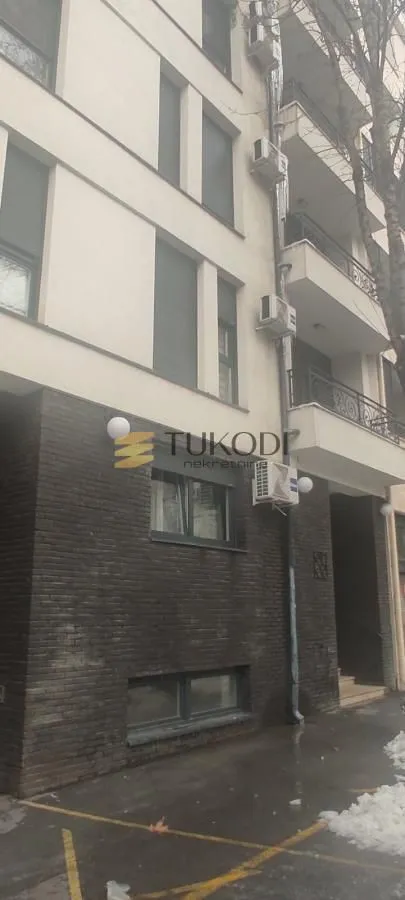 Rent, parking/garage, 12m², Gundulićev Venac, Beograd