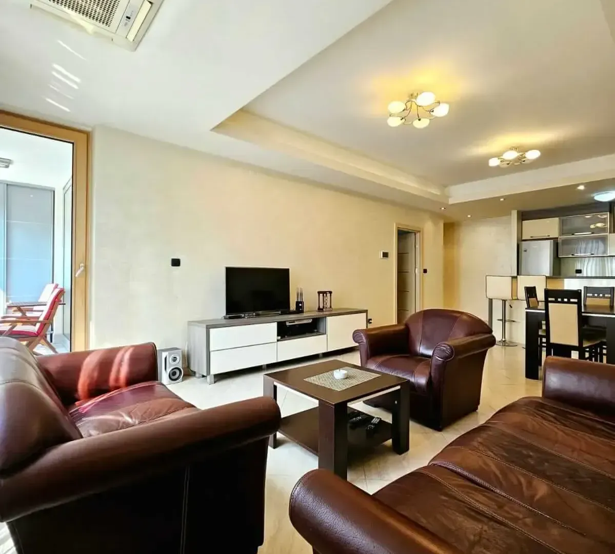 Prodaja, trosoban stan, 90m², Rozino, Budva