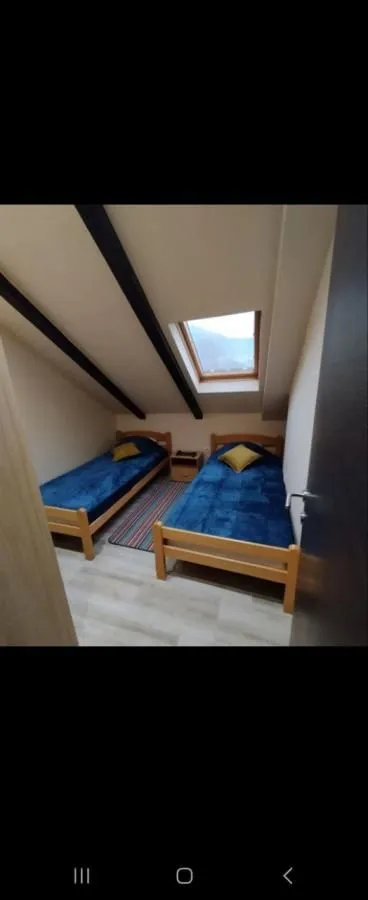 Rent, two bedroom apartment, 70m², Tivat, Crna Gora