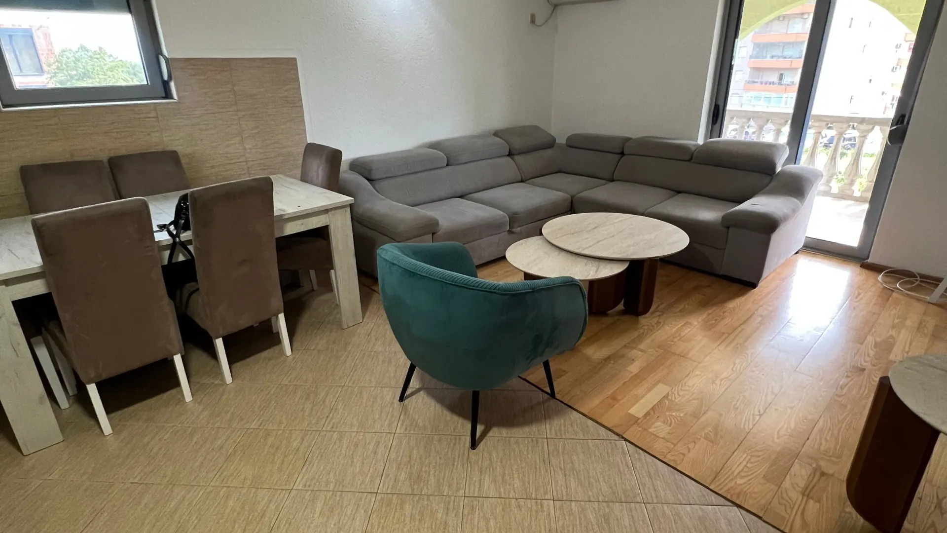 Izdavanje, dvosoban stan, 70m², Bjeliši, Bar