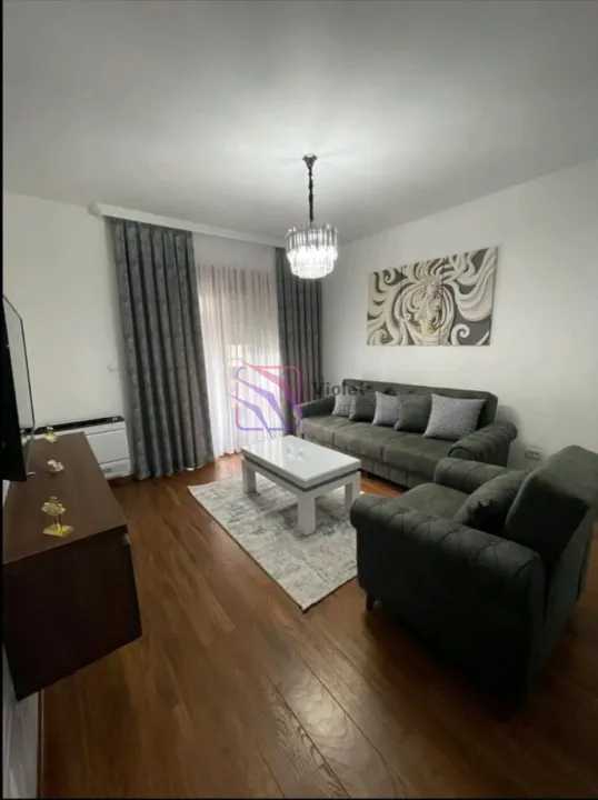 Izdavanje, dvosoban stan, 69m², Master Kvart, Podgorica