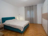 Izdavanje, trosoban stan, 70m², Gintaš, Podgorica - image 8