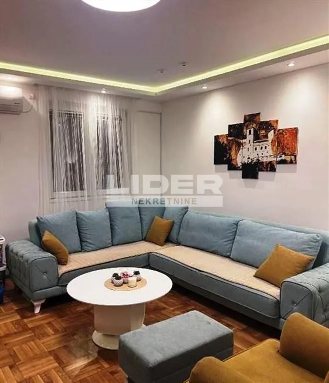 Sale, two bedroom apartment, 63m², Zvezdarska Šuma, Zvezdara Sve Podlokacije