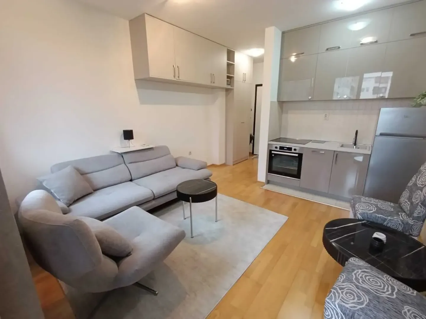 Rent, studio apartment, 25m², Preko Morače, Podgorica