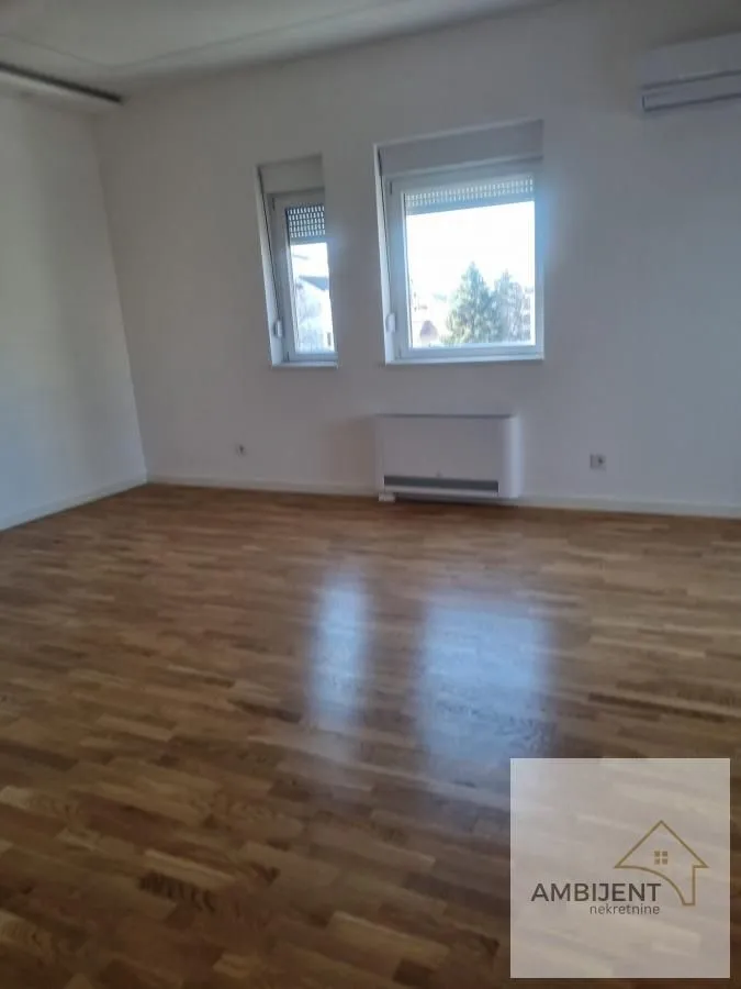Prodaja, četvorosoban stan, 92m², Voždovac Sve Podlokacije, Beograd