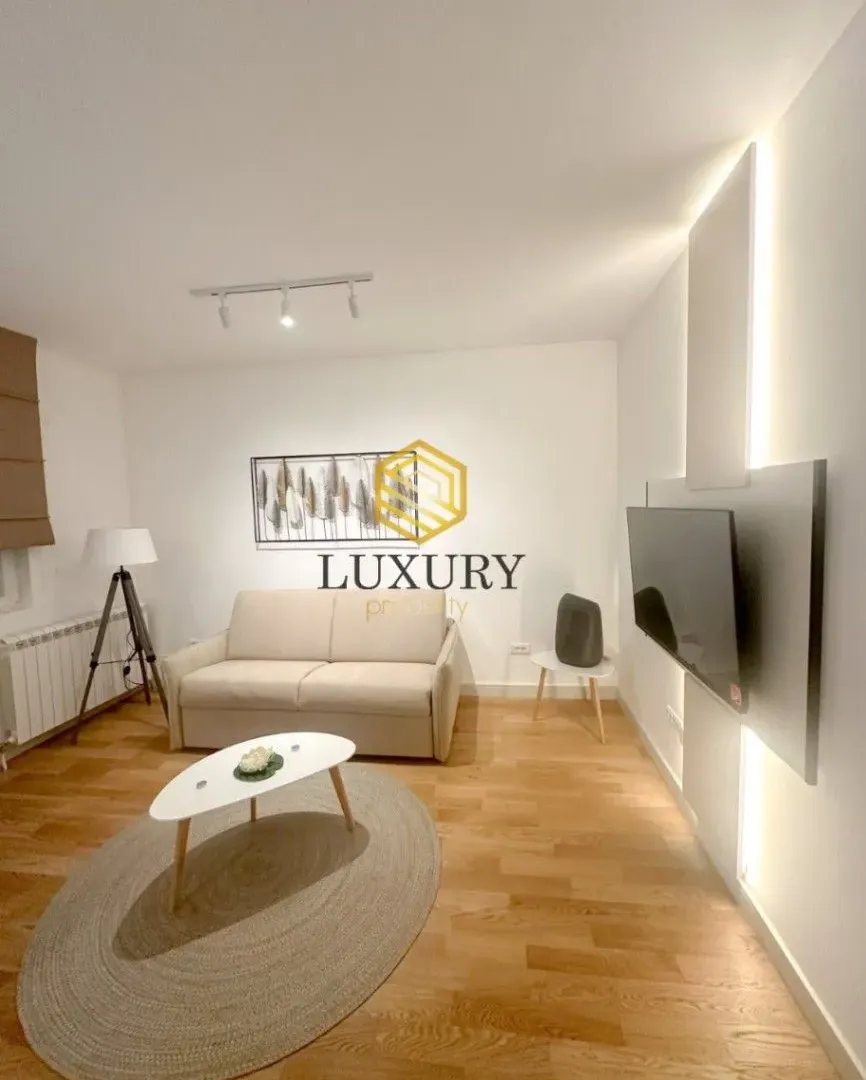 Prodaja, jednosoban stan, 54m², Centar, Kolašin