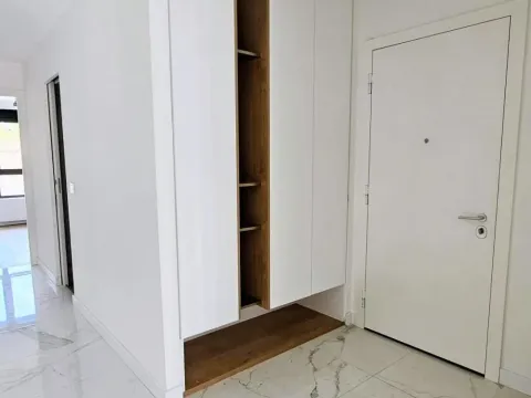 Rent, three bedroom apartment, 85m², Vukov Spomenik, Zvezdara Sve Podlokacije - image 17