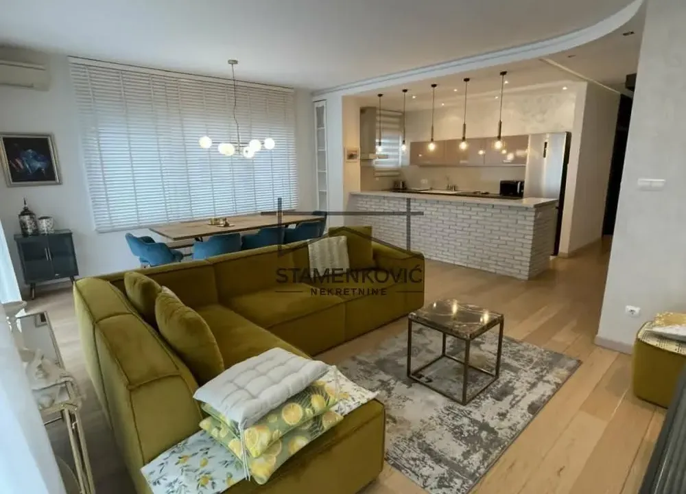 Prodaja, trosoban stan, 105m², Liman 3, Novi Sad Sve Podlokacije