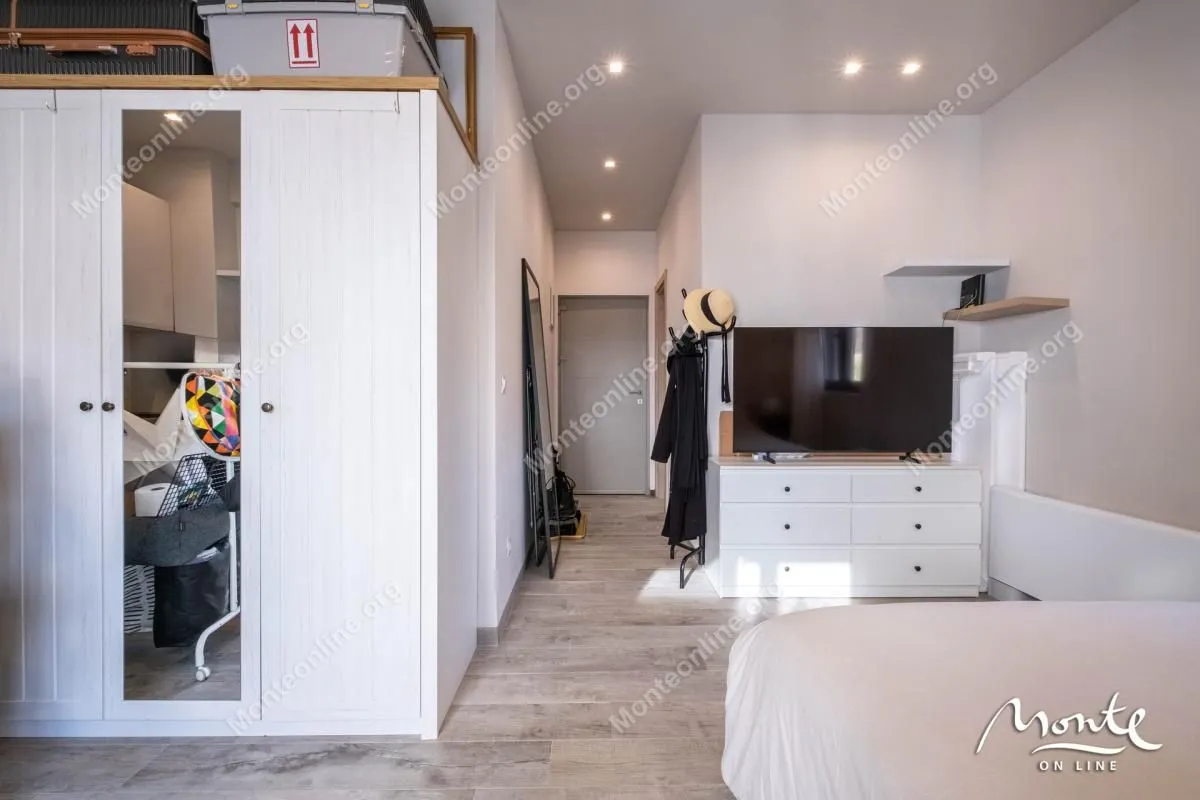 Sale, studio apartment, 24m², Tivat, Crna Gora