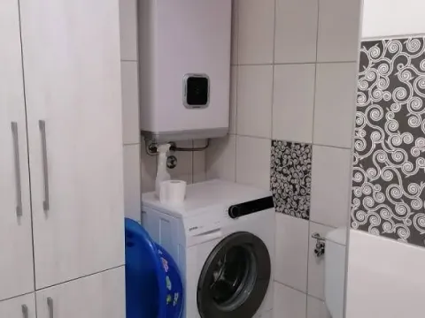 Sale, two bedroom apartment, 60m², Novi Beograd Blok 31, Novi Beograd Sve Podlokacije - image 8