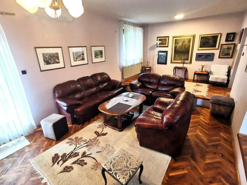 Prodaja, kuća, 160m², Masline, Podgorica