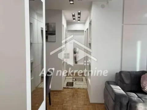 Izdavanje, trosoban stan, 70m², Novi Beograd Blok 23, Novi Beograd Sve Podlokacije - image 5