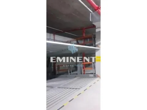 Izdavanje, trosoban stan, 69m², Šumice, Beograd - image 13