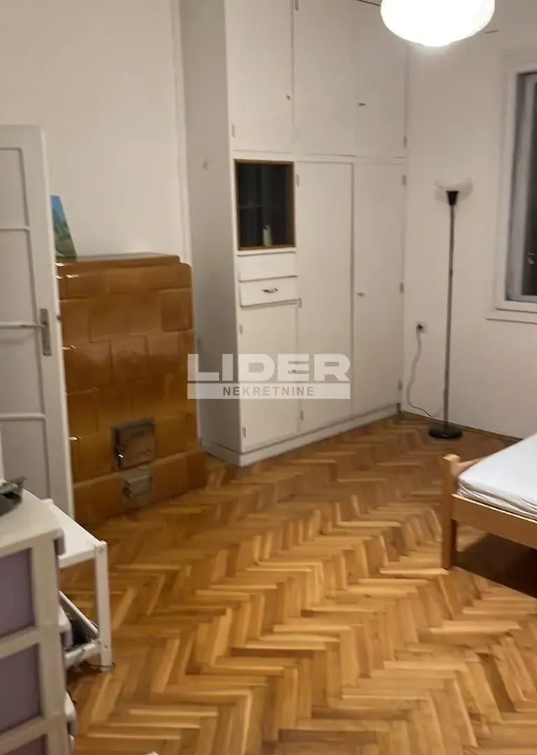 Prodaja, jednosoban stan, 29m², Stari Grad, Beograd
